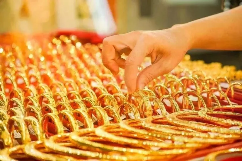 Mơ thấy vàng đánh đề con gì